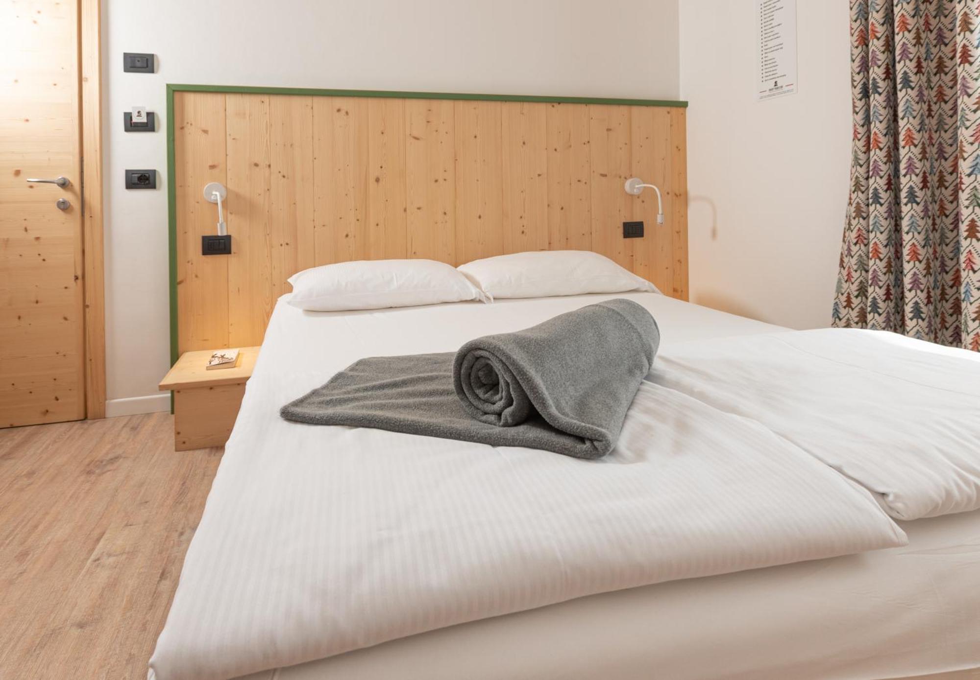 Alpino Hotel 2*