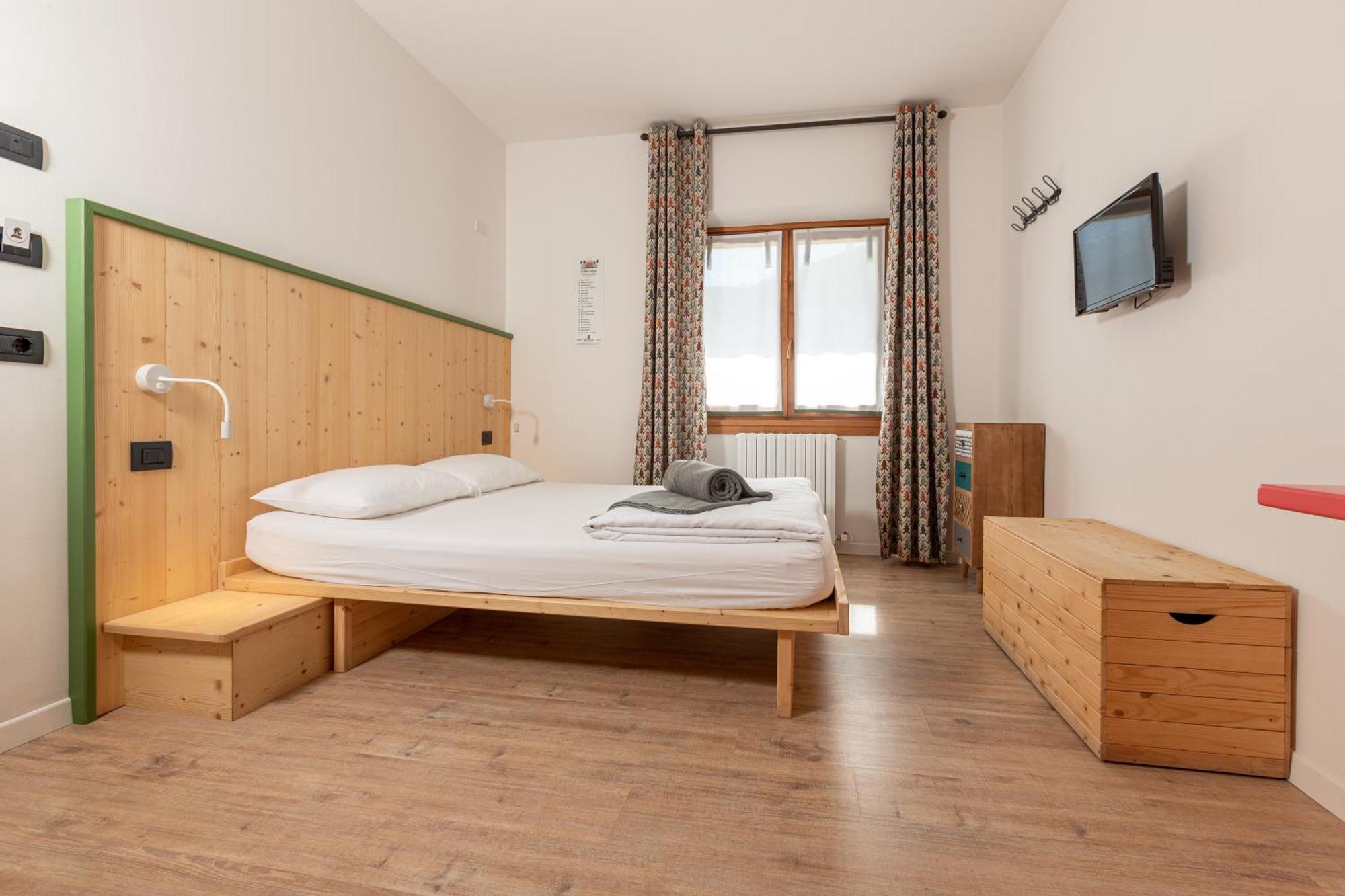 Alpino Hotel