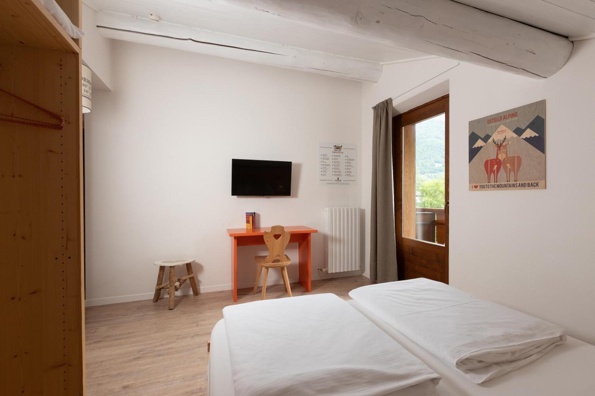 Alpino Hotel 2*